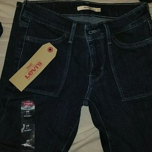 Levi Jeans NWT